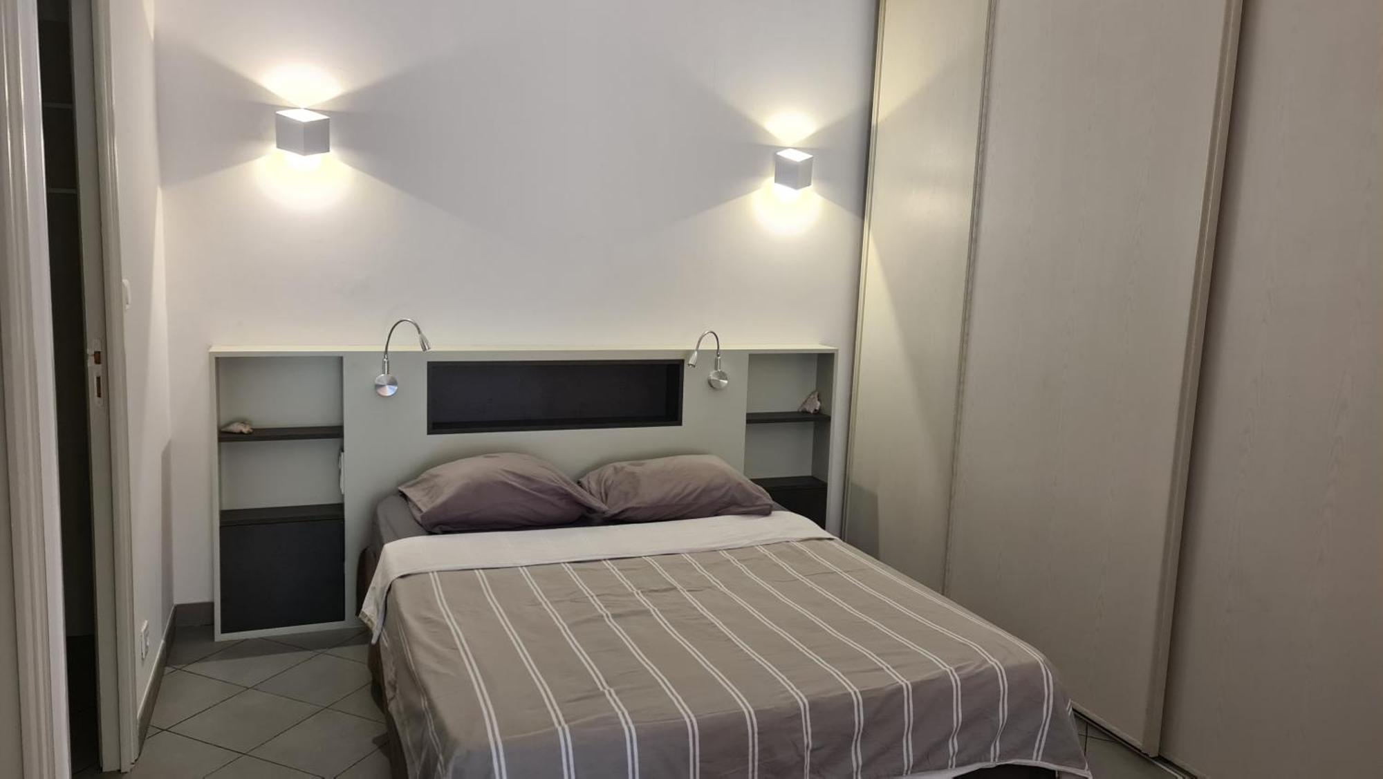 Grand Studio-Loft-Grand Parking-Climatise-Proche Centre Ajaccio  Exterior foto