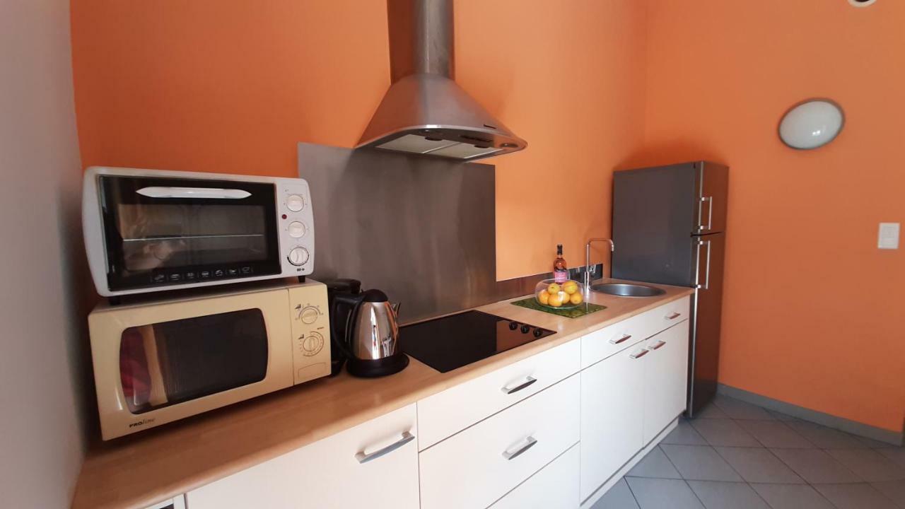 Grand Studio-Loft-Grand Parking-Climatise-Proche Centre Ajaccio  Exterior foto