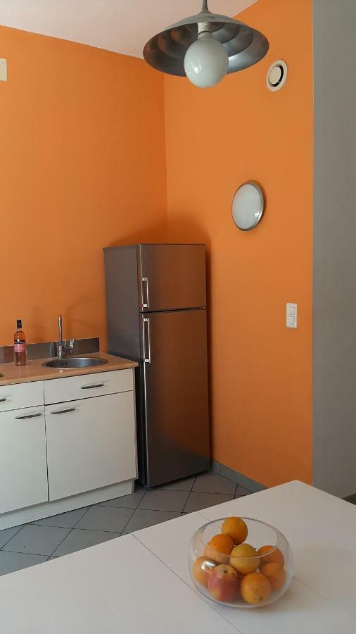 Grand Studio-Loft-Grand Parking-Climatise-Proche Centre Ajaccio  Exterior foto